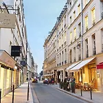 Rent A Room - Apartment St Honore